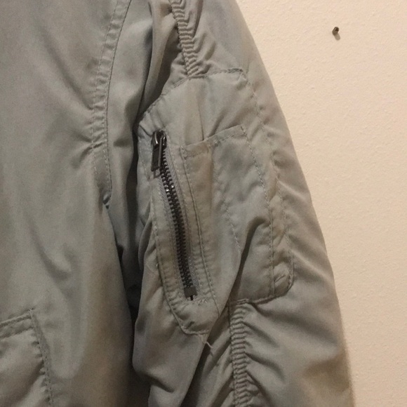 Fluffy grey bomber jacket - Picture 3 of 5